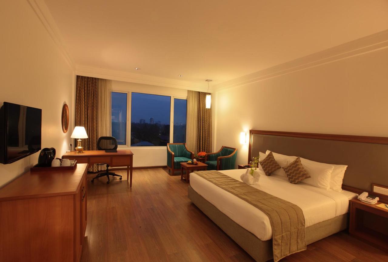 Monsoon Empress Kochi Hotel Eksteriør billede