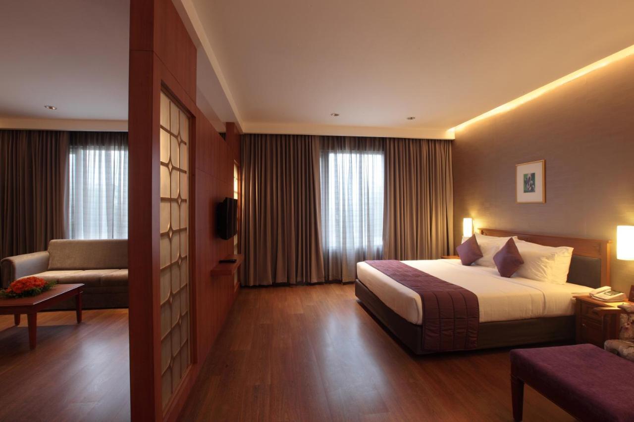 Monsoon Empress Kochi Hotel Eksteriør billede