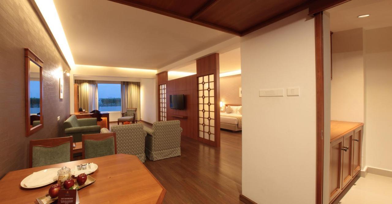Monsoon Empress Kochi Hotel Eksteriør billede