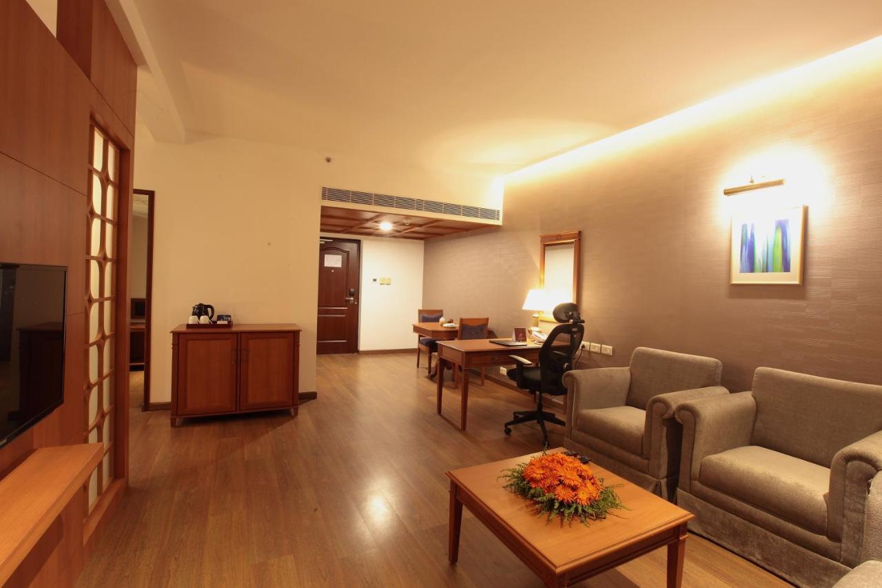Monsoon Empress Kochi Hotel Eksteriør billede