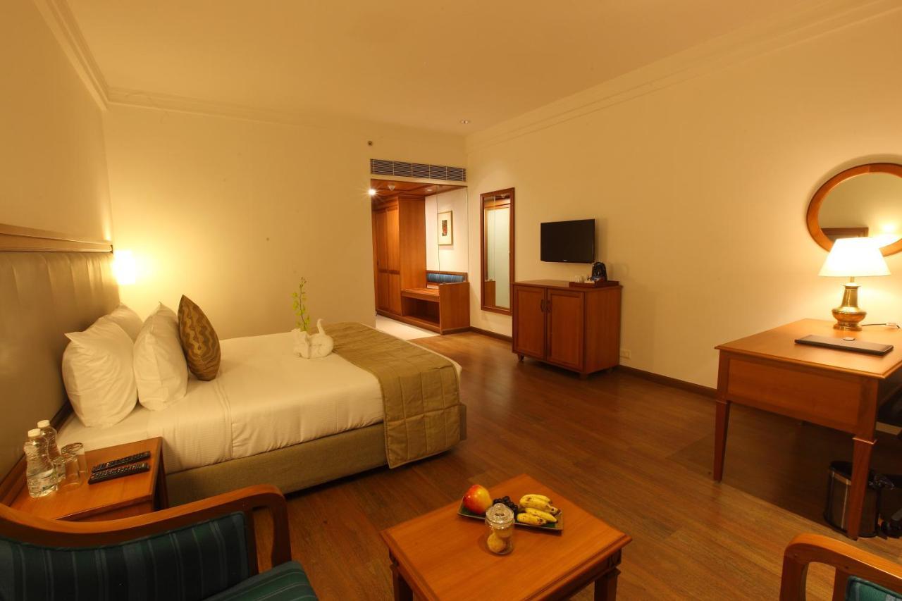 Monsoon Empress Kochi Hotel Eksteriør billede