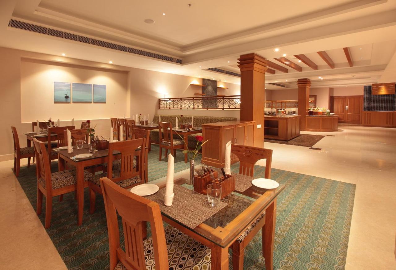 Monsoon Empress Kochi Hotel Eksteriør billede